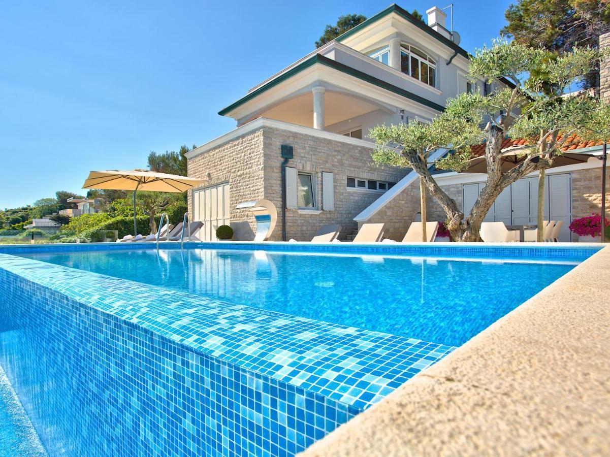 Villa Sarah Savudrija Exteriör bild