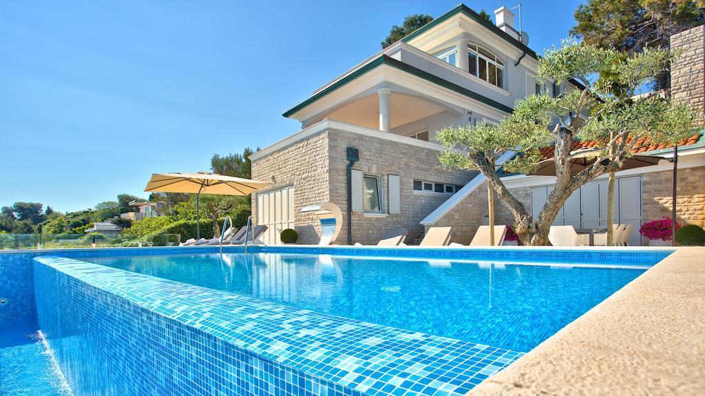 Villa Sarah Savudrija Exteriör bild